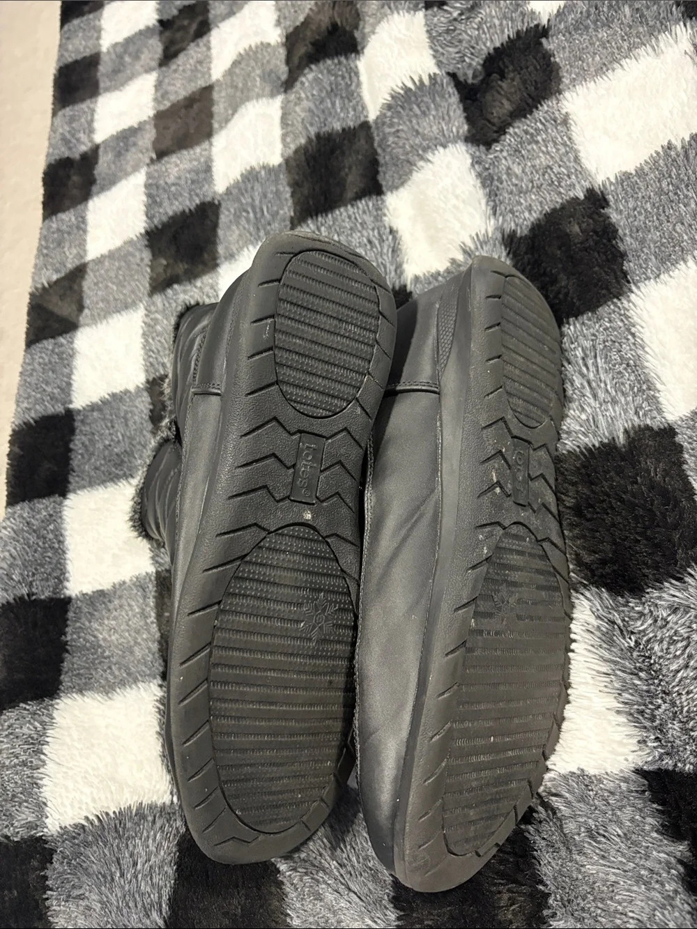 totes warm quilted